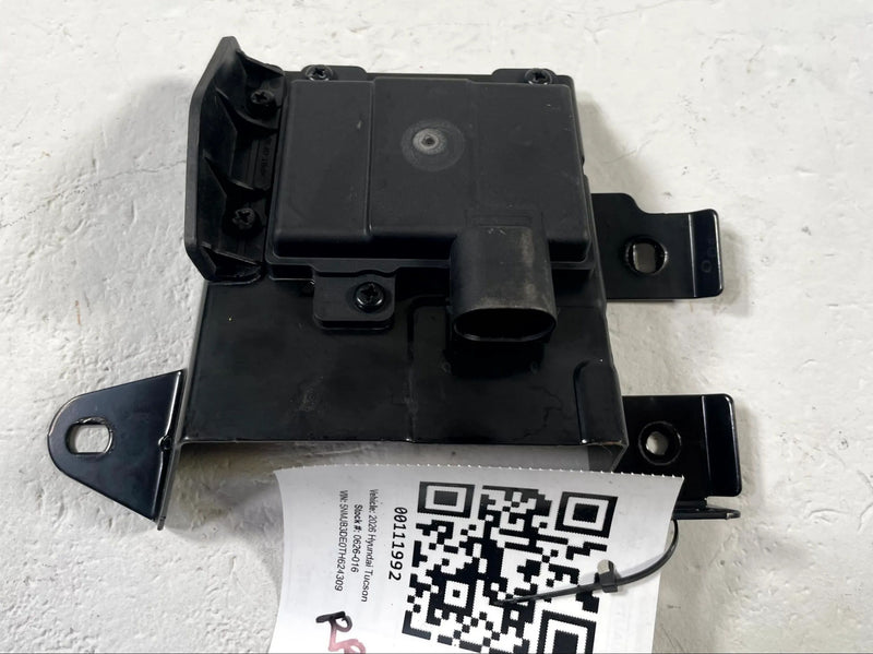 Load image into Gallery viewer, 2025-2026 HYUNDAI TUCSON REAR RIGHT SIDE BLIND SPOT RADAR MODULE SENSOR # 111992
