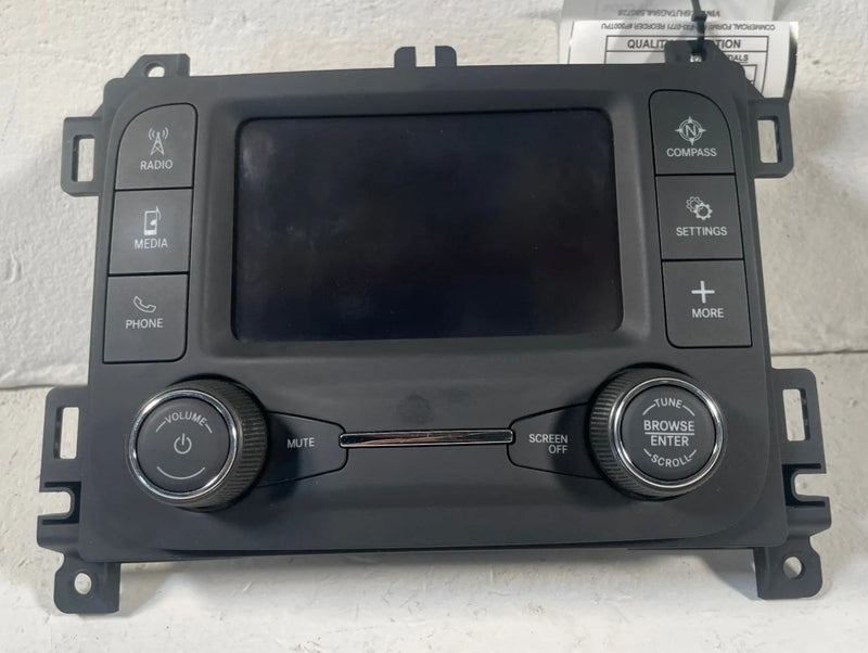 Load image into Gallery viewer, 21-22 JEEP GLADIATOR MULTIMEDIA RADIO RECEIVER 5" DISPLAY W/O SATELLITE # 114172
