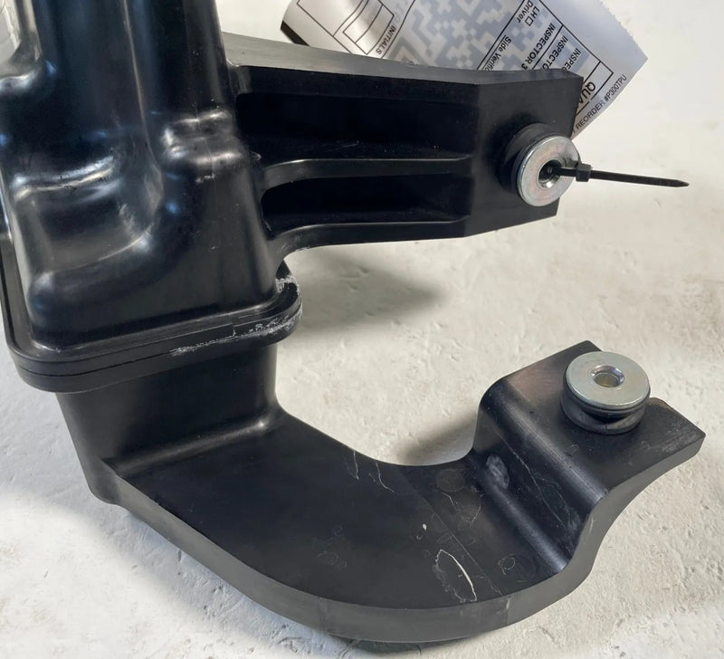 Load image into Gallery viewer, 2025 - 2026 ACURA ADX ENGINE AIR CLEANER INTAKE RESONATOR CHAMBER # 113936

