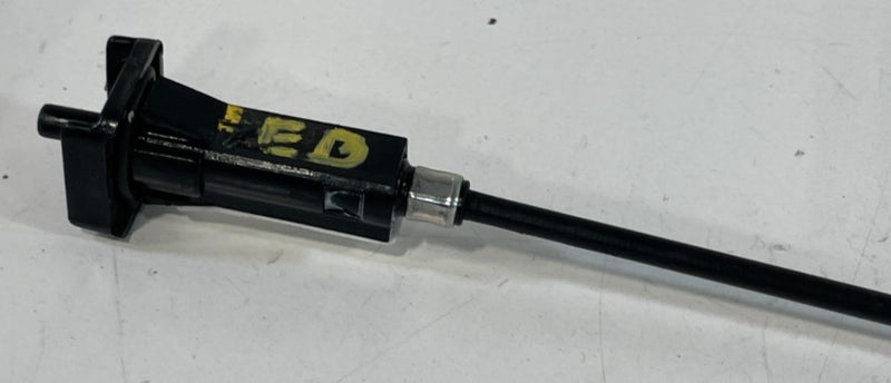 Load image into Gallery viewer, 2020 - 2022 HYUNDAI PALISADE FUEL FILLER DOOR LOCK LATCH ACTUATOR CABLE # 102152

