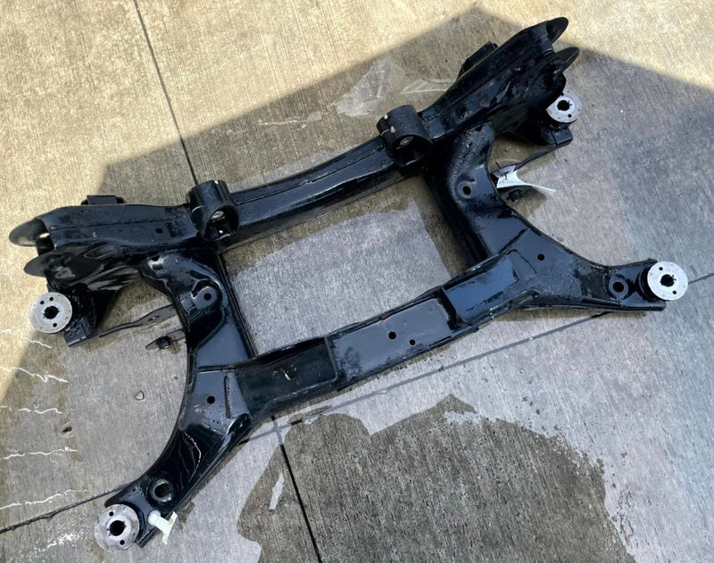 Load image into Gallery viewer, 2021-2025 FORD BRONCO SPORT REAR SUSPENSION SUBFRAME CROSSMEMBER CRADLE # 111598

