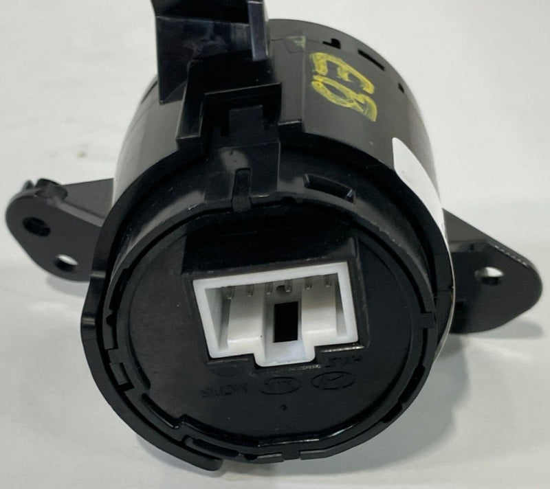 Load image into Gallery viewer, 2020-2022 HYUNDAI PALISADE ENGINE START STOP IGNITION PUSH BUTTON SWITCH #101315
