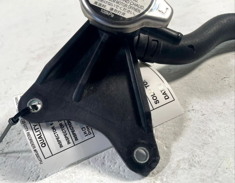 Load image into Gallery viewer, 2016 - 2022 ACURA ILX ENGINE COOLANT FILLER NECK &amp; HOSE W/ RADIATOR CAP # 113628
