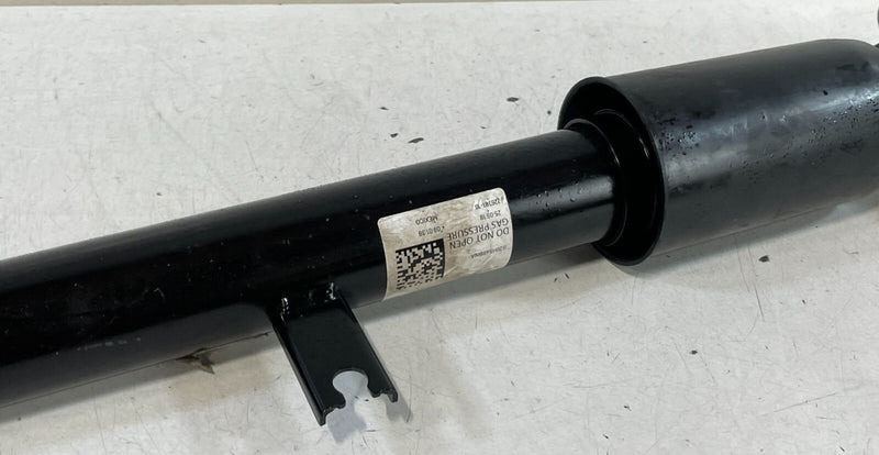 Load image into Gallery viewer, 2019 - 2024 BMW 330i REAR LEFT OR RIGHT SIDE SHOCK STRUT ABSORBER 2.0L # 98469
