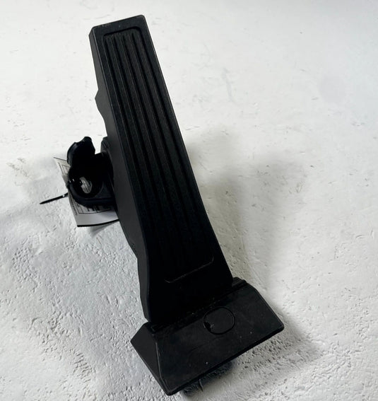2025-2026 HYUNDAI TUCSON ACCELERATOR PEDAL THROTTLE TRAVEL SENSOR