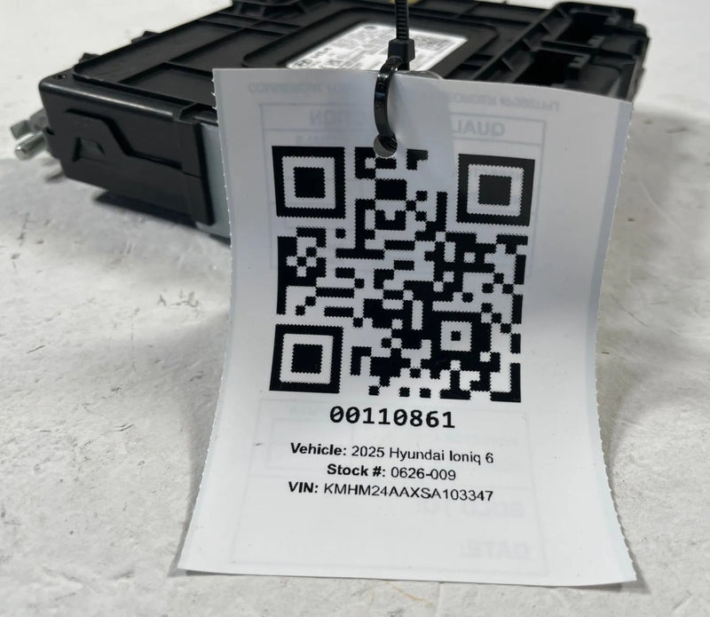 Load image into Gallery viewer, 2023 - 2025 HYUNDAI IONIQ 6 BCM BODY CONTROL MODULE UNIT BCM BCU # 110861
