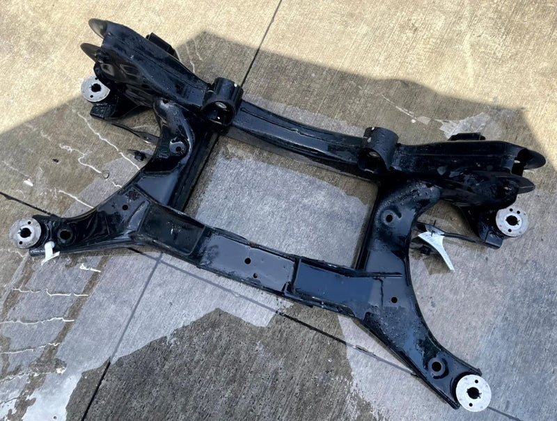 Load image into Gallery viewer, 2021-2025 FORD BRONCO SPORT REAR SUSPENSION SUBFRAME CROSSMEMBER CRADLE # 111598
