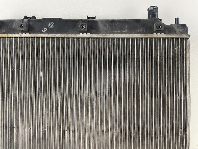 Load image into Gallery viewer, 2016 - 2022 HONDA HR-V RADIATOR ASSEMBLY AUTOMATIC TRANSMISSION 1.8L # 84763
