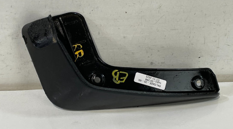 Load image into Gallery viewer, 20-22 HYUNDAI PALISADE REAR RIGHT PASSENGER SIDE MUD SPLASH FLAP GUARD # 101298
