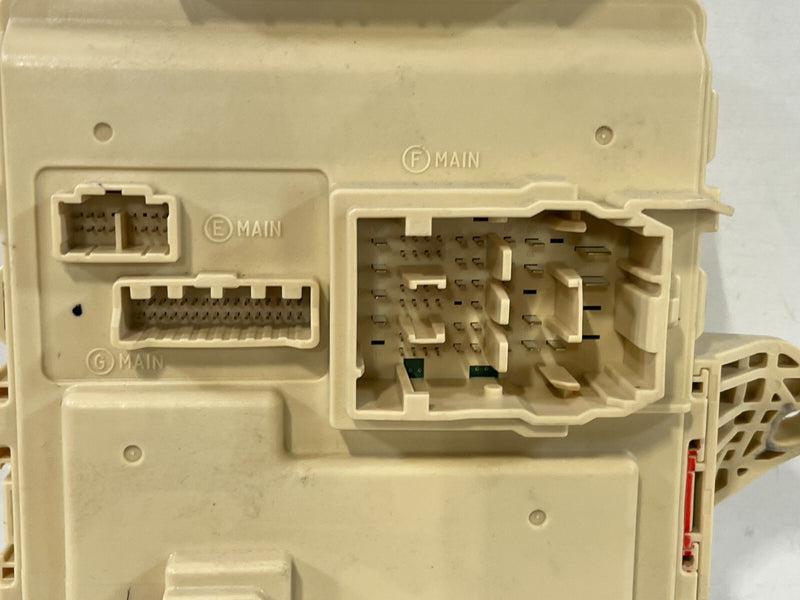 Load image into Gallery viewer, 2023 GENESIS G70 DASH CABIN FUSE BOX RELAY JUNCTION CONTROL PANEL UNIT # 96757
