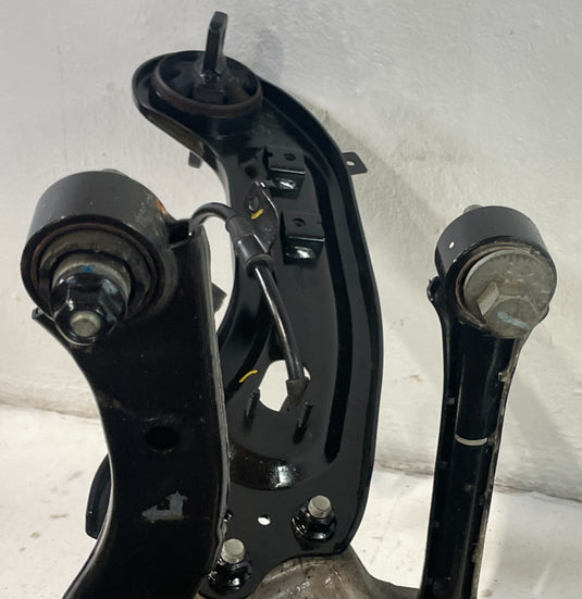 2020-2022 HYUNDAI PALISADE AWD REAR LEFT SUSPENSION KNEE ASSEMBLY 3.8L