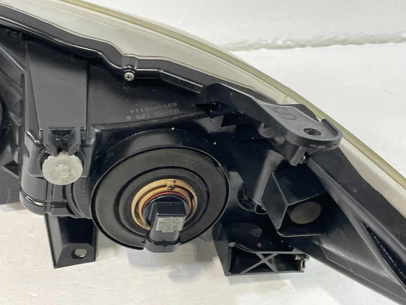 Load image into Gallery viewer, 2015 - 2017 TOYOTA CAMRY RIGHT SIDE HALOGEN HEADLIGHT HEADLAMP # IG12-HDS1051
