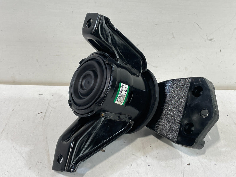 Load image into Gallery viewer, 20-25 HYUNDAI PALISADE AWD FRONT RIGHT SIDE ENGINE MOUNT SUPPORT BRACKET # 99226
