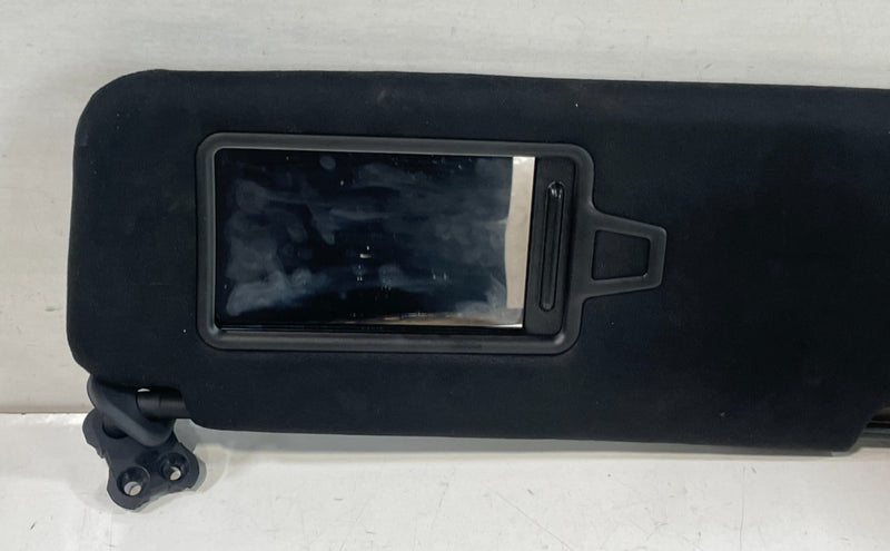 Load image into Gallery viewer, 2020-2022 HYUNDAI PALISADE FRONT RIGHT SIDE SUNVISOR SUN VISOR BLACK # 103032
