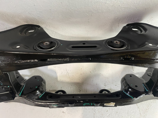 22-26 HYUNDAI TUCSON AWD REAR SUSPENSION SUBFRAME CROSSMEMBER CRADLE 2.5L 104905