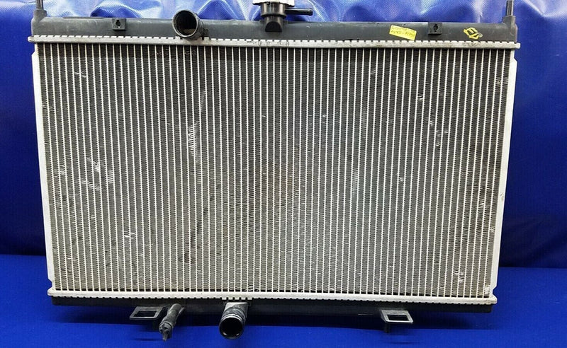 Load image into Gallery viewer, 2007 - 2012 NISSAN SENTRA RADIATOR ASSEMBLY AUTO TRANSMISSION 2.0L # 71940

