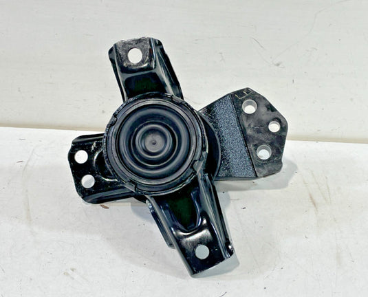 20-25 HYUNDAI PALISADE AWD FRONT RIGHT SIDE ENGINE MOUNT SUPPORT BRACKET # 99226
