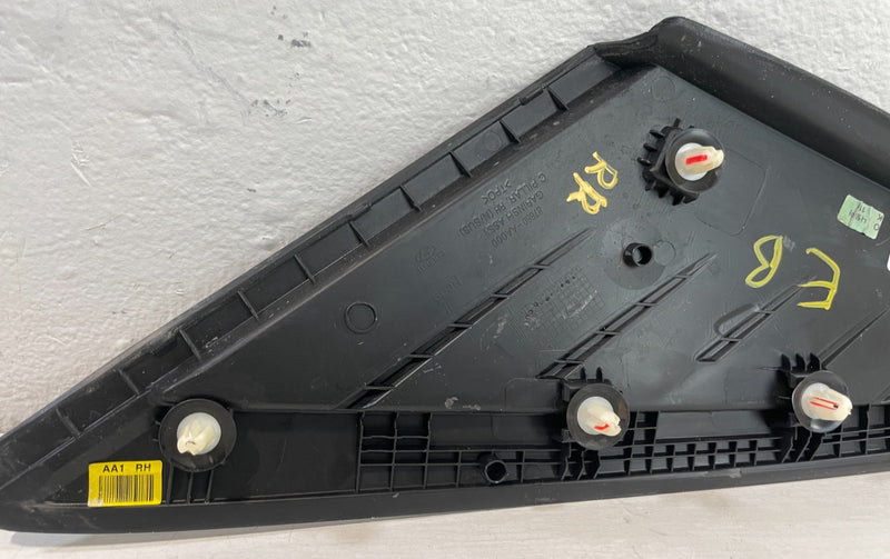 Load image into Gallery viewer, 21-23 HYUNDAI ELANTRA ELANTRA N REAR RIGHT SIDE PILLAR TRIM PANEL COVER # 104622
