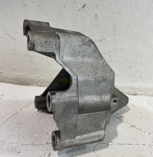 2019-2023 GENESIS G70 FRONT LEFT SIDE ENGINE MOUNT SUPPORT BRACKET 2.0L