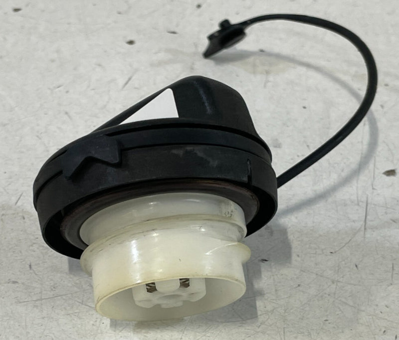 Load image into Gallery viewer, 19-25 INFINITI QX50 FUEL GAS TANK FILLER DOOR LID CAP 17251-1VZ0D 2.0L # 97672
