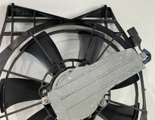 2018-2022 HONDA ACCORD FRONT ENGINE RADIATOR COOLING FAN SHROUD & MOTOR