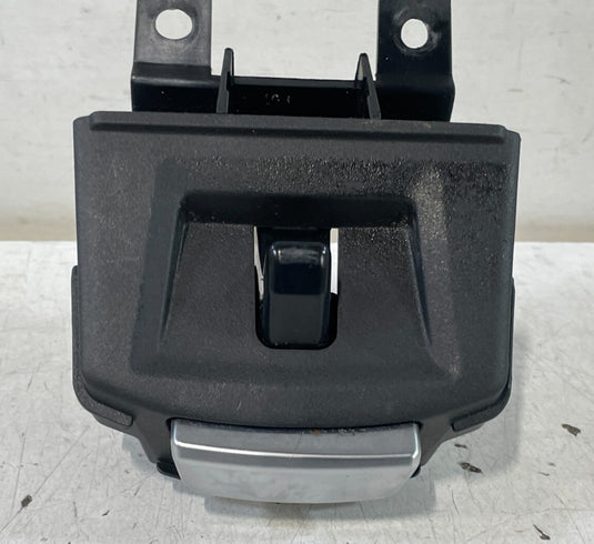 2019 - 2021 INFINITI QX50 CENTER CONSOLE ARMREST HANDLE RELEASE BUTTON