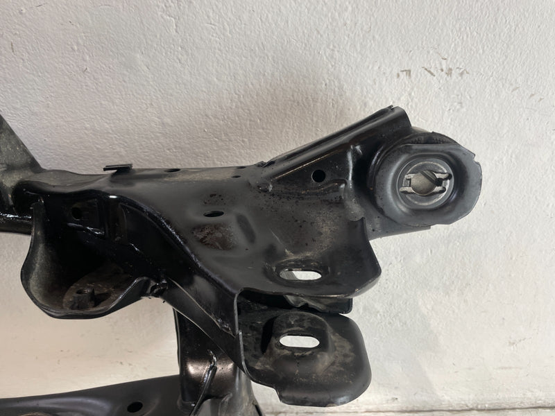 Load image into Gallery viewer, 22-26 HYUNDAI TUCSON AWD REAR SUSPENSION SUBFRAME CROSSMEMBER CRADLE 2.5L 104905
