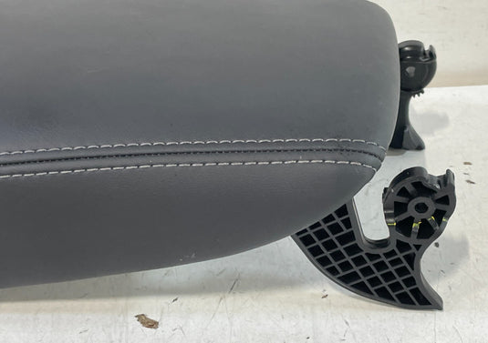 2023-2025 HONDA HR-V EX-L CENTER CONSOLE ARM REST ARMREST LID COVER BLACK