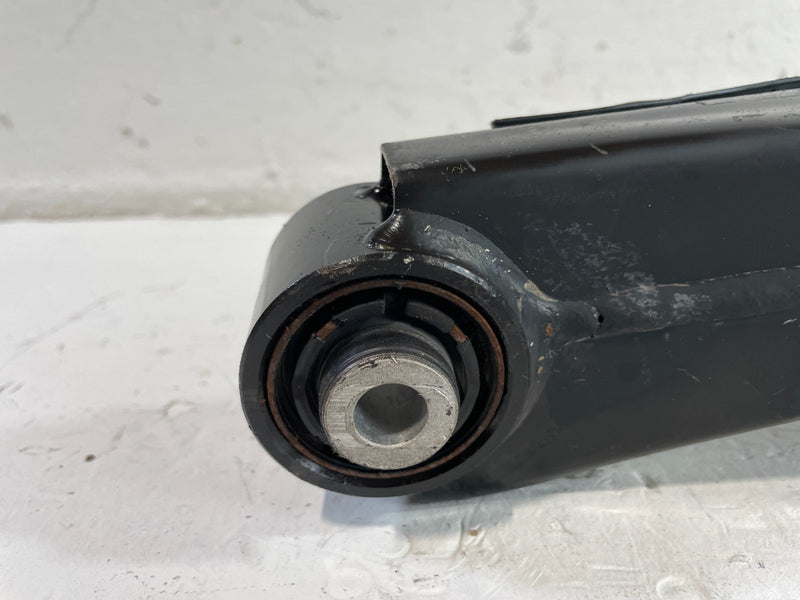 Load image into Gallery viewer, 2021-2023 HYUNDAI SANTA FE REAR LEFT SIDE LOWER CONTROL ARM SPRING PERCH #104436
