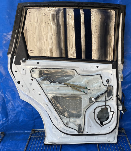 ⭐13-14 INFINITI JX35 QX60 REAR LEFT DRIVER SIDE DOOR ASSEMBLY WHITE