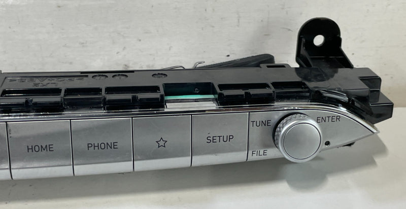 Load image into Gallery viewer, 2020 - 2022 HYUNDAI PALISADE DASH DASHBOARD RADIO CONTROL MULTI SWITCH # 101318
