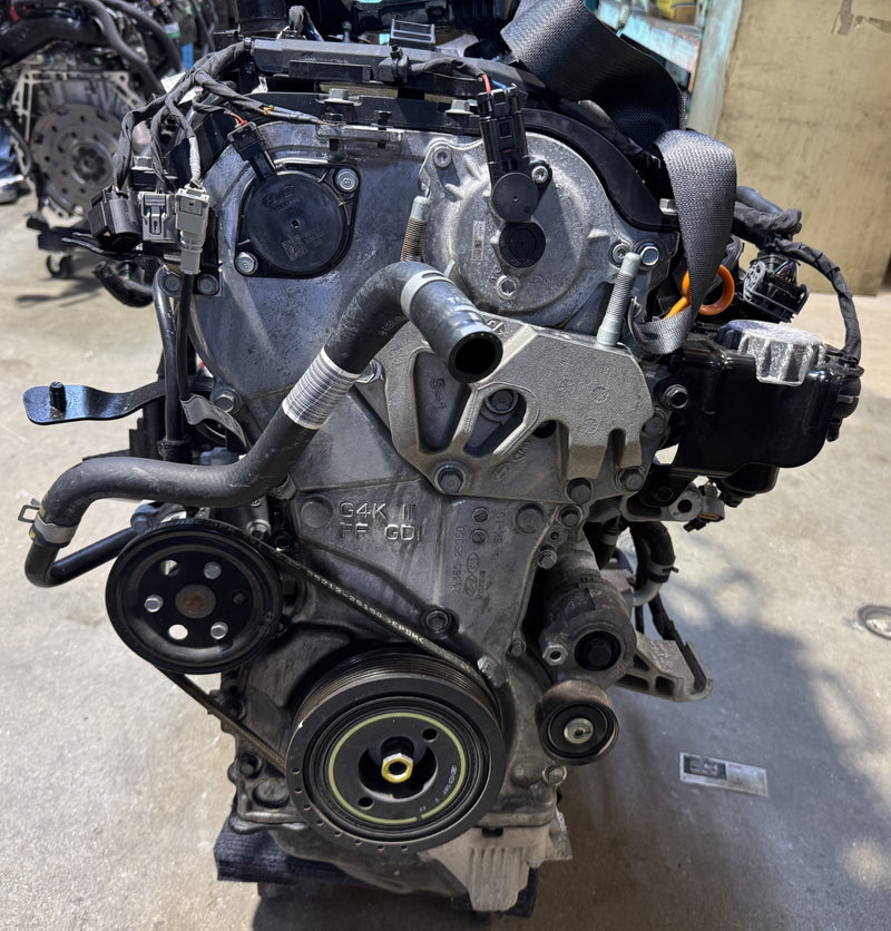 Load image into Gallery viewer, HYUNDAI SANTA FE FWD 2.5L ENGINE MOTOR ASSEMBLY AUTO 29K MILES 21-23 # NB1-EU395
