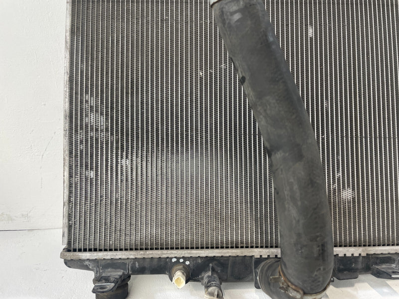 Load image into Gallery viewer, 2016 - 2022 HONDA HR-V RADIATOR ASSEMBLY AUTOMATIC TRANSMISSION 1.8L # 84763
