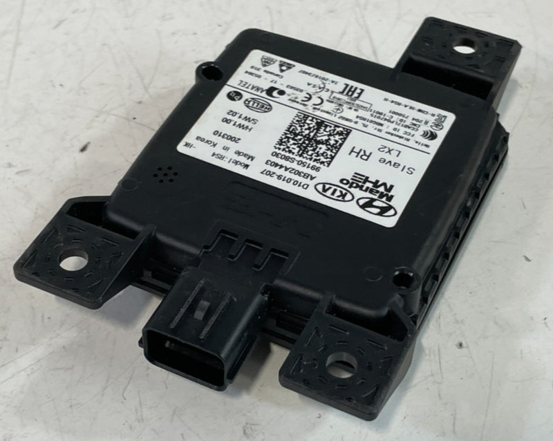 Load image into Gallery viewer, 20-22 HYUNDAI PALISADE REAR RIGHT SIDE BLIND SPOT RADAR MODULE SENSOR # 102218
