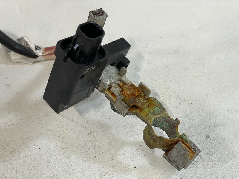 Load image into Gallery viewer, 2019 INFINITI QX50 NEGATIVE BATTERY CABLE WIRE HARNESS W/ SENSOR # 85679
