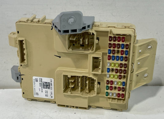 2023 HYUNDAI PALISADE POWER DISTRIBUTION CABIN FUSE BOX RELAY JUNCTION