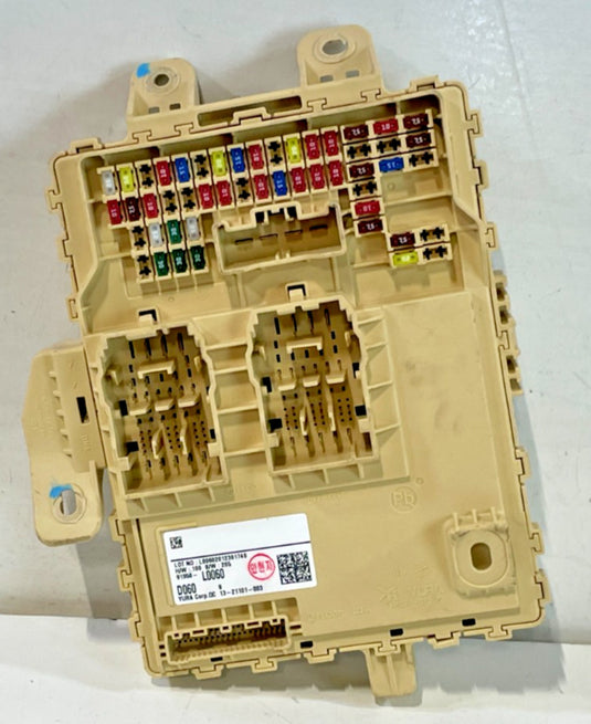 20-23 HYUNDAI SONATA INTERIOR CABIN FUSE RELAY JUNCTION BOX 91950-L0060
