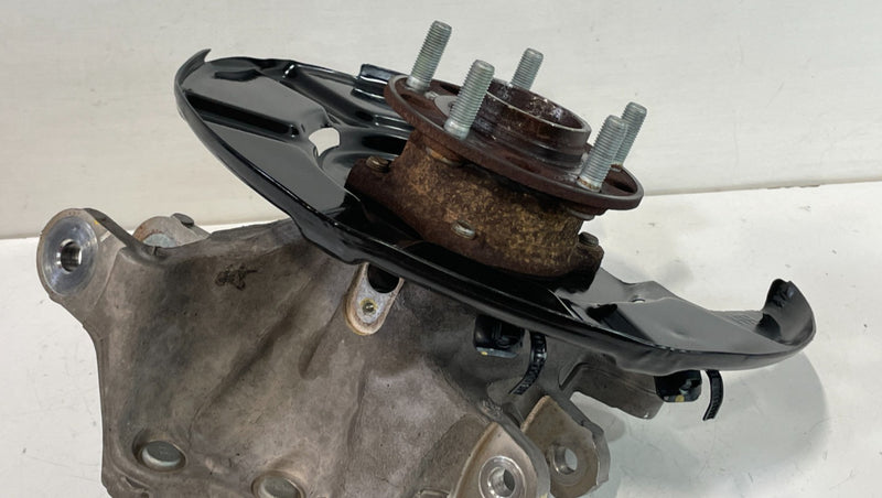 Load image into Gallery viewer, 20-25 HYUNDAI PALISADE AWD REAR RIGHT SPINDLE KNUCKLE W/ BEARING HUB # 103352
