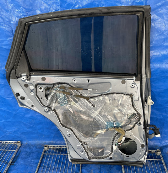 ⭐15-17 INFINITI QX50 REAR LEFT DRIVER SIDE DOOR ASSEMBLY BLUE (RBP)