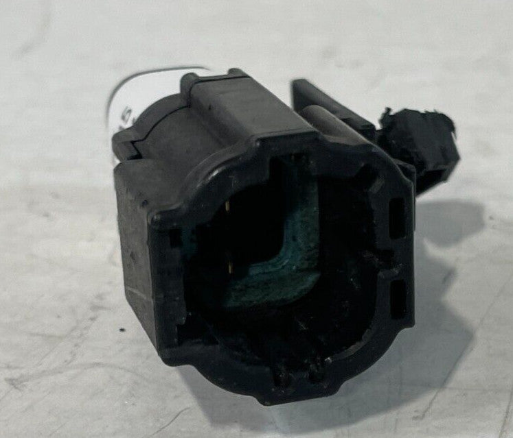 Load image into Gallery viewer, 2012 - 2019 INFINITI M56 M37 G37 Q70 Q70L AMBIENT AIR TEMPERATURE SENSOR # 91135
