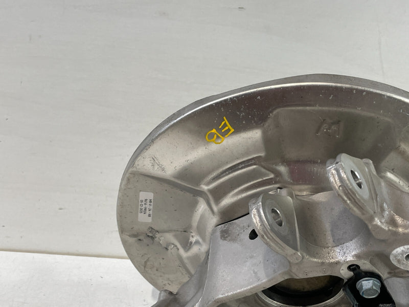 Load image into Gallery viewer, 23-25 HONDA HR-V REAR RIGHT PASSENGER SIDE SPINDLE KNUCKLE W/ HUB 2.0L # 99024

