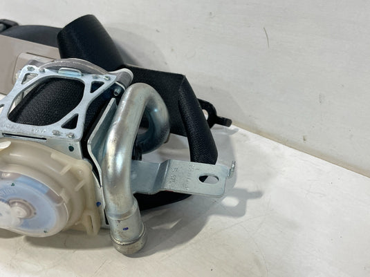 2016 - 2021 HONDA CIVIC FRONT RIGHT PASSENGER SIDE SEAT BELT RETRACTOR