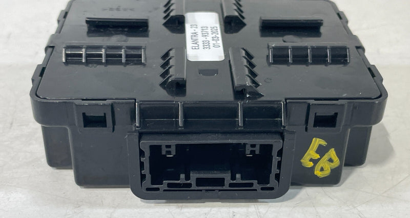 Load image into Gallery viewer, 2021 - 2024 HYUNDAI ELANTRA SE SEDAN LDC CONTROL MODULE 95300-AA000 # 93713
