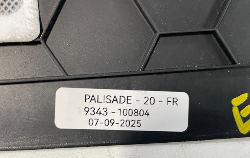 Load image into Gallery viewer, 2020-2025 HYUNDAI PALISADE FRONT RIGHT CENTER CONSOLE TRIM PANEL BLACK # 100804
