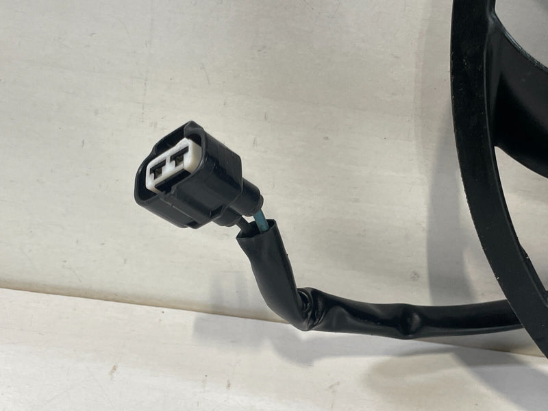 Load image into Gallery viewer, 09-19 INFINITI FX50 M56 QX70 Q70L RIGHT SIDE RADIATOR COOLING FAN BLADE # 94046
