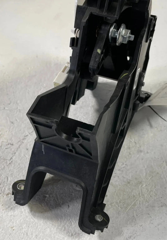 2023-2026 HONDA HR-V AUTOMATIC TRANSMISSION GEAR SHIFTER SELECTOR 2.0L