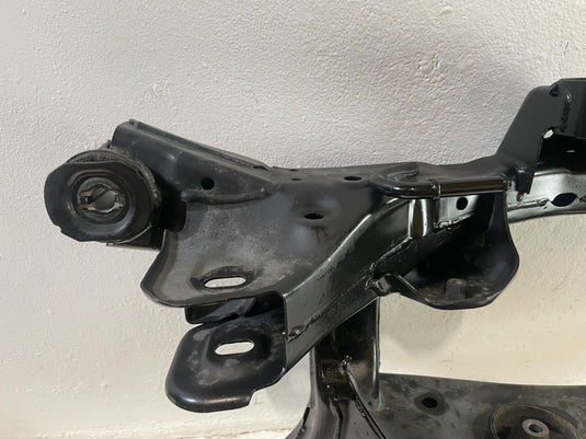 22-26 HYUNDAI TUCSON AWD REAR SUSPENSION SUBFRAME CROSSMEMBER CRADLE 2.5L 104905