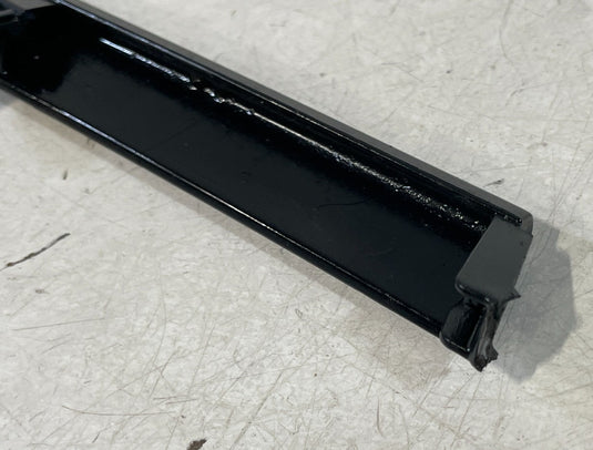 2021-2024 TOYOTA CAMRY SE FRONT BUMPER CENTER GRILLE MOLDING TRIM