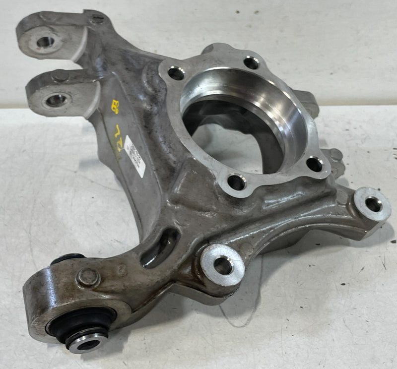 Load image into Gallery viewer, 2020-25 HYUNDAI PALISADE FWD REAR LEFT SPINDLE KNUCKLE W/O BEARING HUB # 100273
