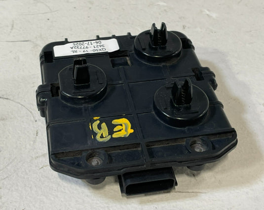 2019 - 2021 INFINITI QX50 REAR LH OR RH BLIND SPOT RADAR WARNING SENSOR